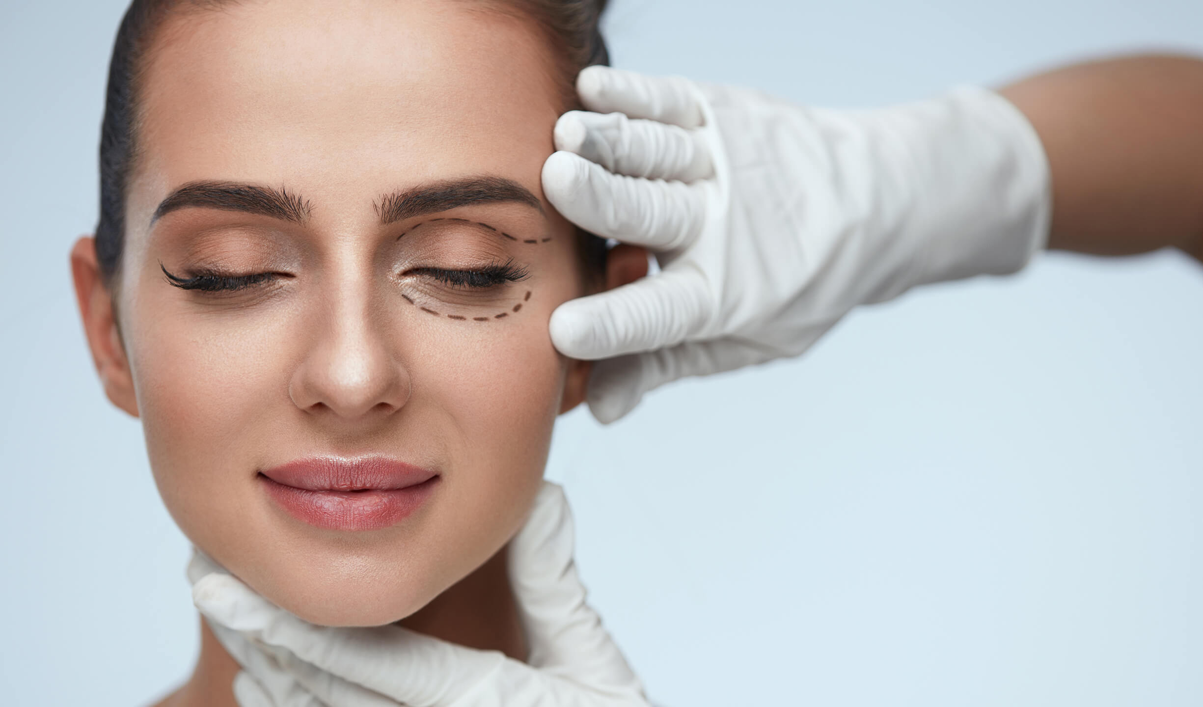 Oberlidstraffung und Unterlidstraffung